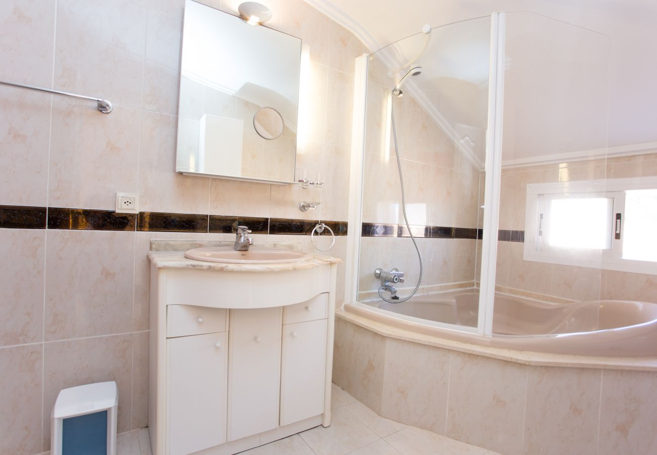 Apartamento en Javea / Xàbia - Ático dúplex cerca de El Arenal