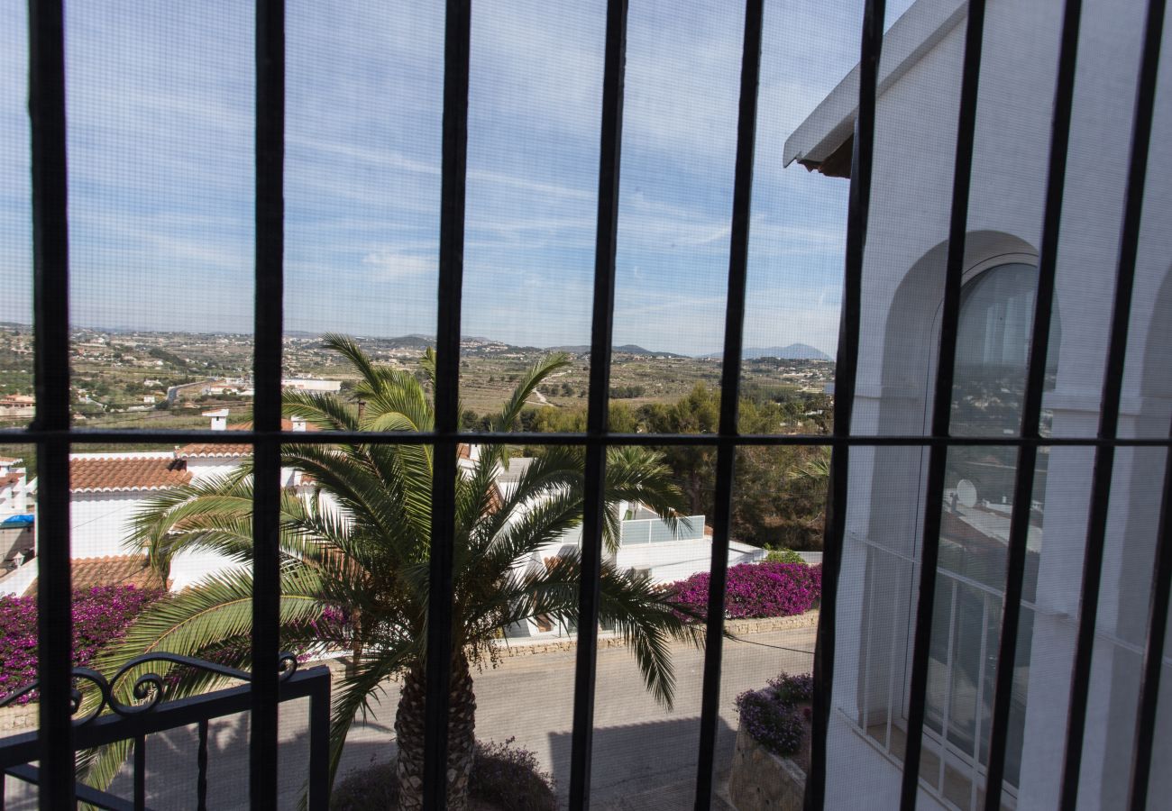 Casa adosada en Moraira - Villa en Moraira con chimenea y free Wifi Casa adosada en Moraira - Villa en Moraira con chimenea y free Wifi