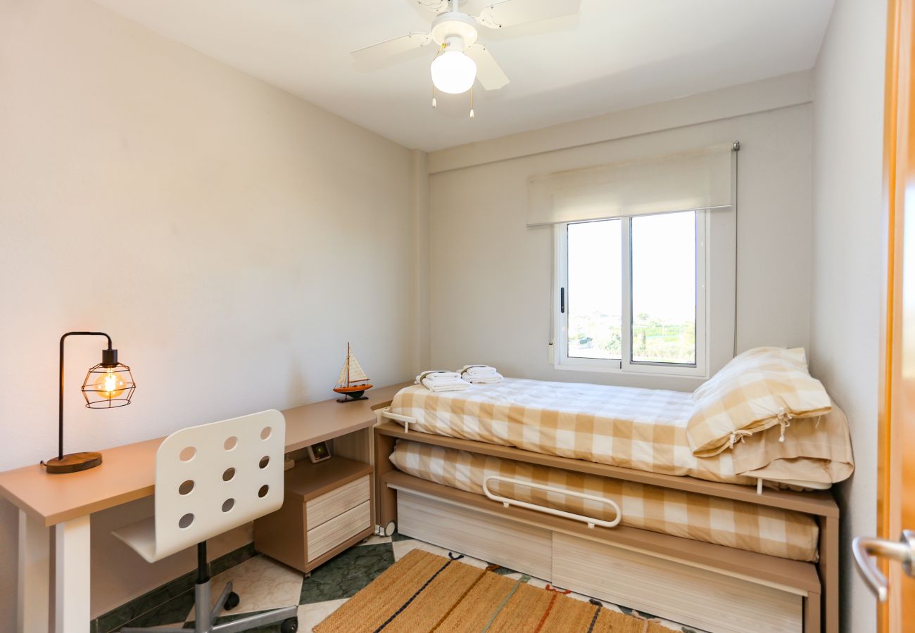 Apartamento en Sueca - Apartamento frente al mar 30min Valencia