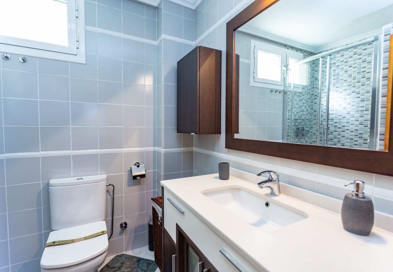 Apartamento en Sueca - Apartamento frente al mar 30min Valencia