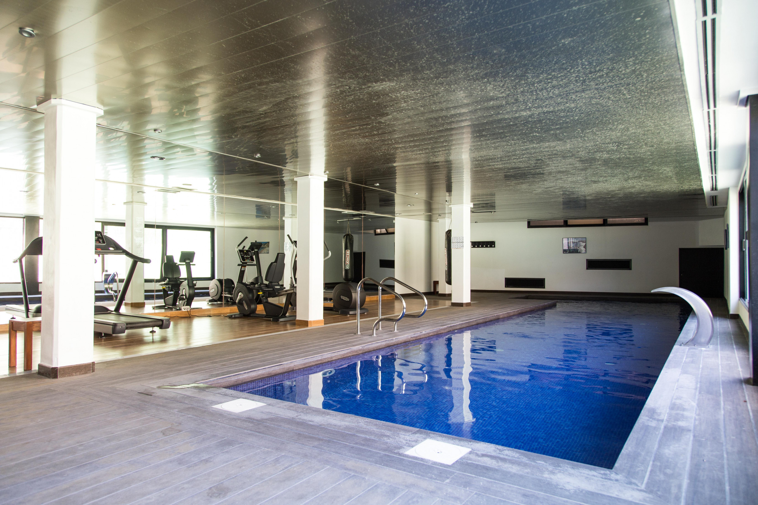 Apartment in Javea with INDOOR pool