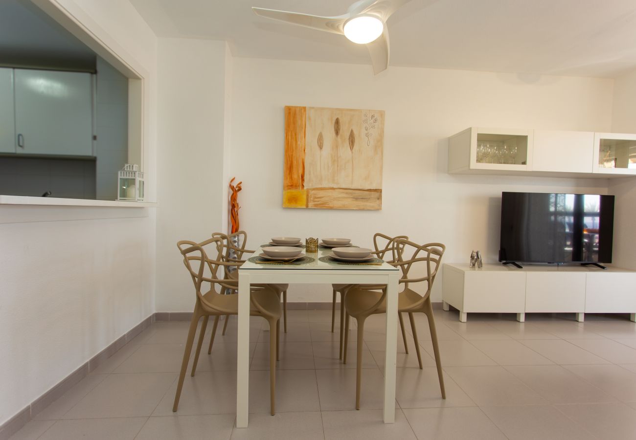 Apartment in Cullera - Beachfront apartment Cullera Espacio MJ