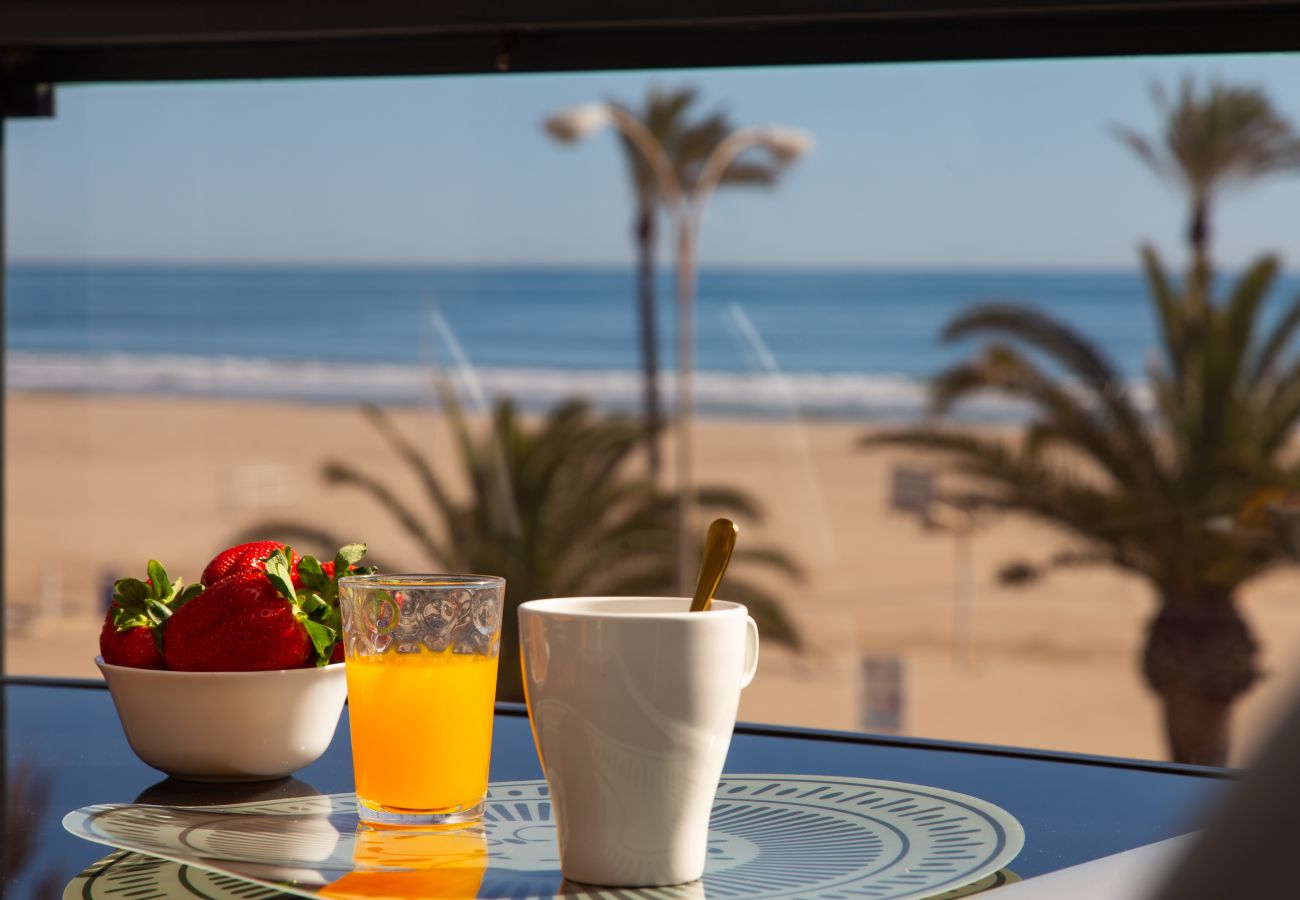 Apartment in Cullera - Beachfront apartment Cullera Espacio MJ