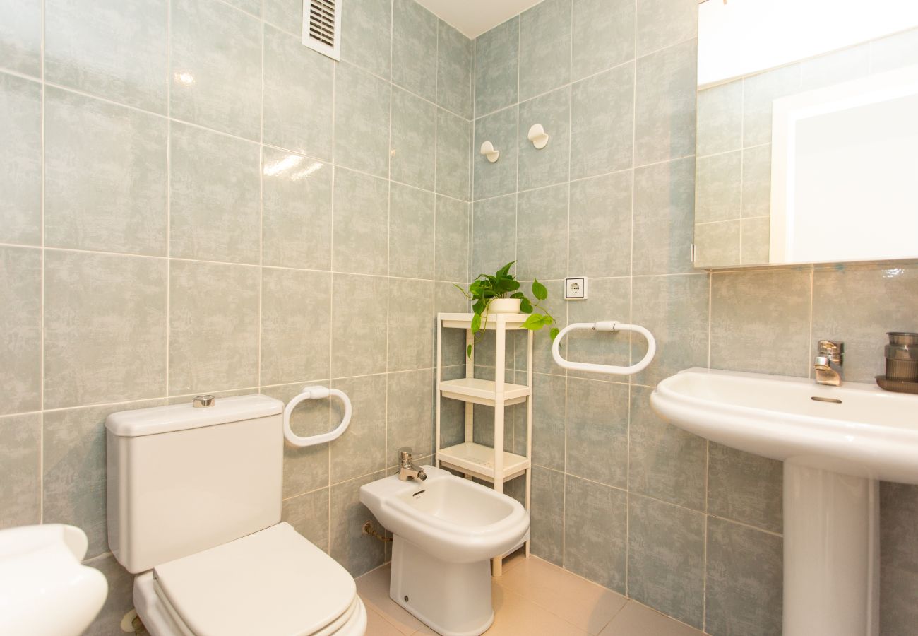 Apartment in Cullera - Beachfront apartment Cullera Espacio MJ