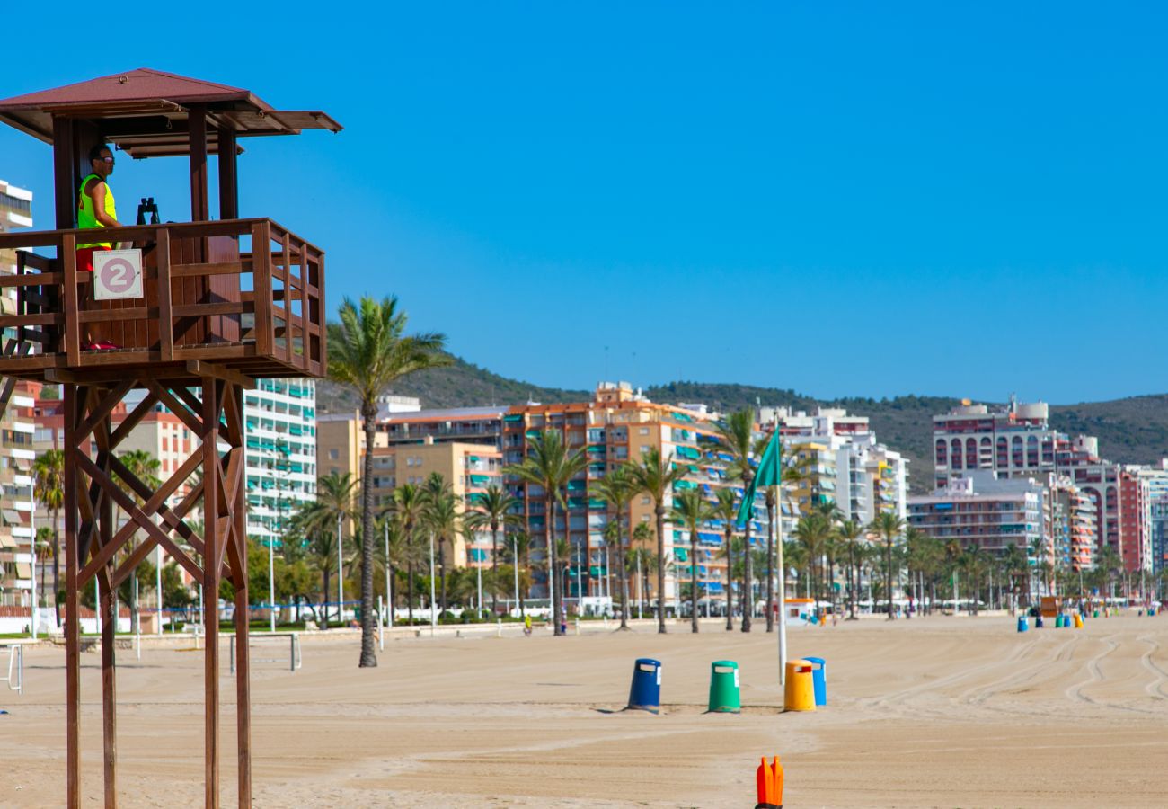 Apartment in Cullera - Beachfront apartment Cullera Espacio MJ